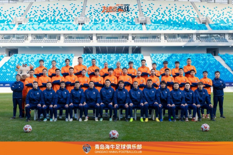  青島海牛一線隊名單：老將鄭龍、薩里奇坐鎮(zhèn)，金洋洋等新援在列