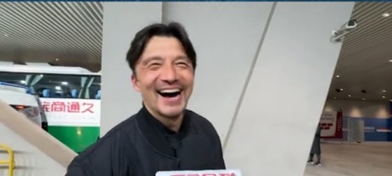  帶孩子和帶球隊哪個更累？謝暉笑言：都累，但帶孩子更累