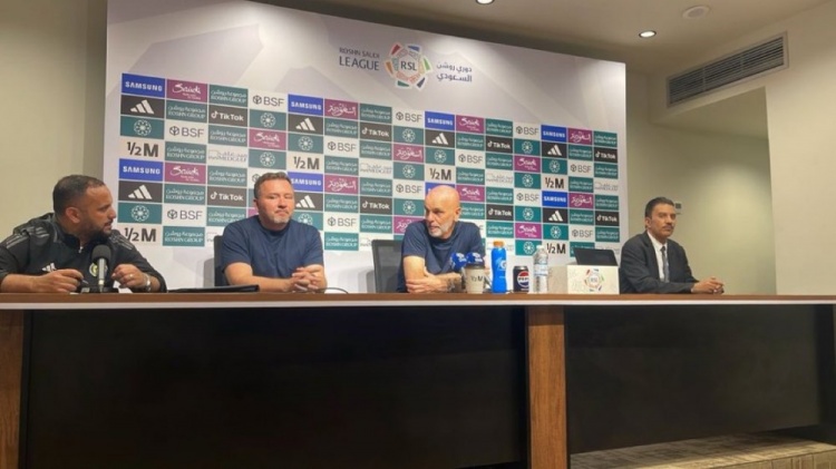  皮奧利：球隊(duì)并未因推遲開(kāi)球而受影響，利雅得勝利配得上勝利